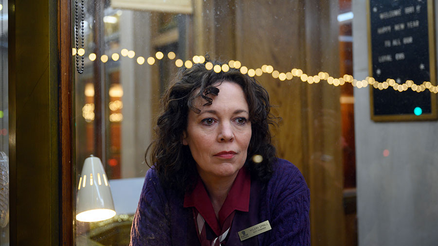Empire of Light Film Olivia Colman